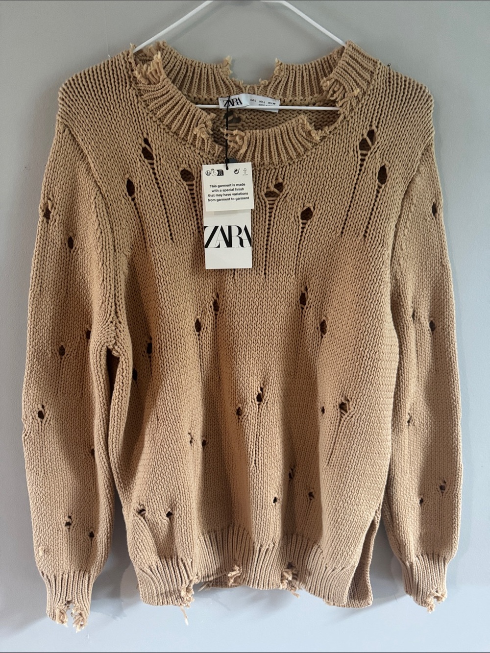ZARA Distressed Knit Sweater Size Large NWT Beige Oversized Crewneck